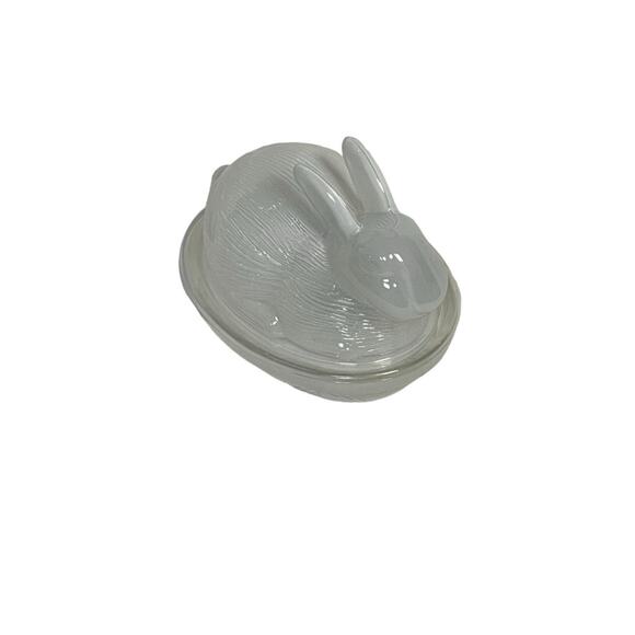 Sealed  Spring Easter Bunny Butter or Soap Dish - Picture 3 of 7